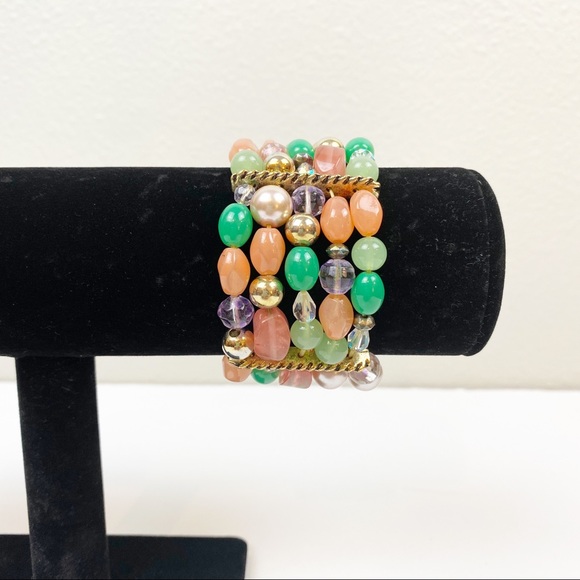 💕 Green Peach and Gold Beaded stretch Bracelet OS - Picture 1 of 4